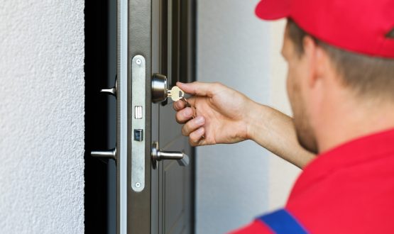 Can Emergency Locksmith Fix Jammed Door Lock