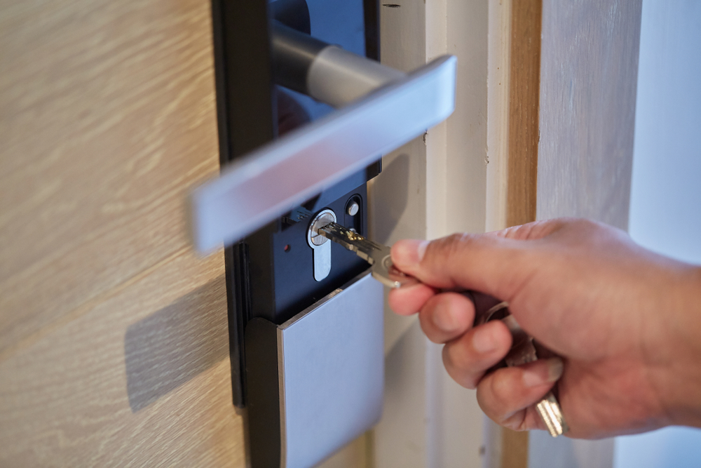 Electronic Door Locks Safer Than Keyed Locks